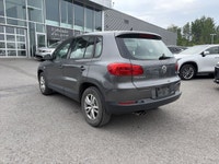 La Volkswagen Tiguan 2014 est un VUS compact polyvalent qui offre un excellent équilibre entre perfo... (image 9)