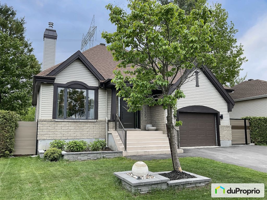 $799,000 - Bungalow for sale in Blainville — photo 1