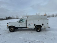 This item(s) are selling by Online Timed Auction Equipment Consignment Auction Bidding Opens: 9 AM -... (image 4)