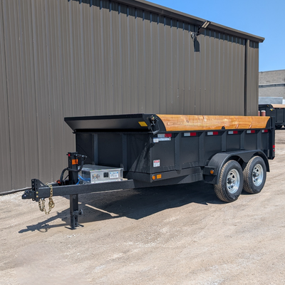STANDARD FEATURES SIZE: 71.5" X 12' WEIGHT: 3,111 lbs PAYLOAD: 6,789 lbs \ GVWR: 9,900 lbs AXLES: (2...