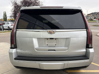 AMVIC Licensed Dealer AMVIC LICENSED DEALER. Stock number: B2774 The 2020 Cadillac Escalade Platinum... (image 6)