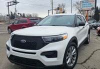 This 2020 Ford Explorer XLT 4WD is powered by a strong and efficient 2.3L EcoBoost Turbocharged 4-Cy... (image 1)