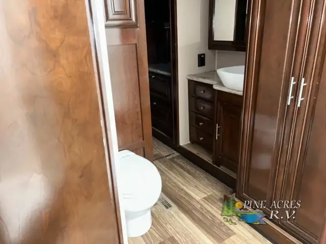 2018 Forest River RV Georgetown 7 Series 34P7 only 12 k Miles in RVs & Motorhomes in Moncton - Image 82