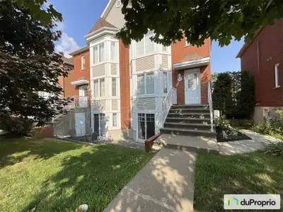 Dans une copropriété de 4 unités, condo 3 1/2 pièces, bien entretenu, en rez-de-jardin. Le condo est...