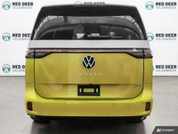 3rd Row Seat, AWD, Adaptive Cruise Control, Blind Spot Monitor, Navigation System, Parking Assist! T... (image 5)