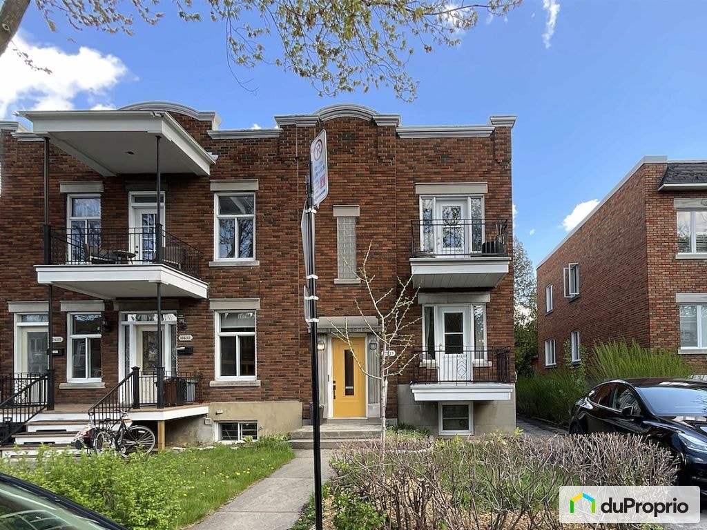 $1,049,000 - Triplex for sale in Ahuntsic / Cartierville — photo 1