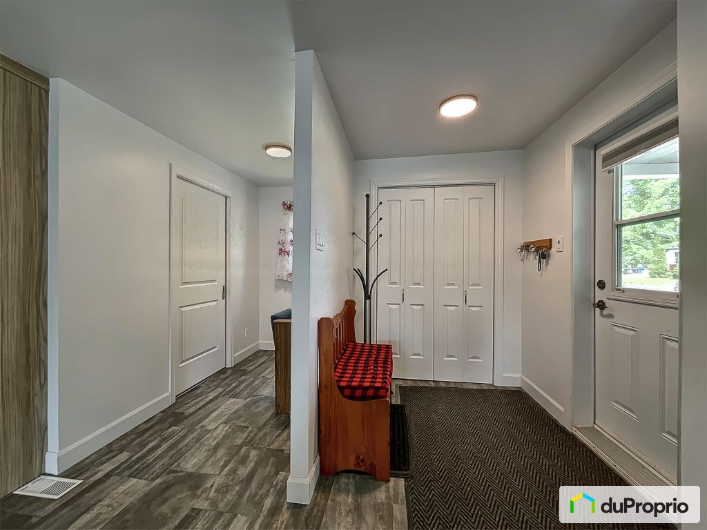 $319,000 - 2 Storey for sale in Ste-Agathe-de-Lotbiniere — photo 2