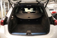 This Mercedes-Benz GLE 350 has a dependable Intercooled Turbo Gas/Electric I-4 2.0 L/121 engine powe... (image 7)