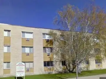 572 Main St- Westwinds apts- 1 Bedroom