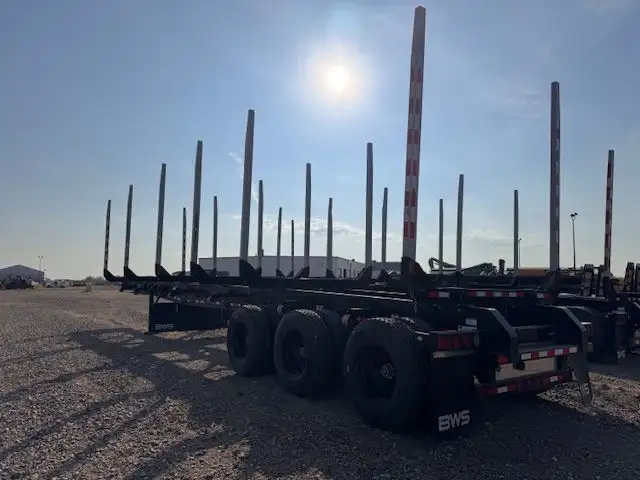 2026 BWS 51LF3X3T SK logging trailer 114 in Heavy Trucks in Regina - Image 6