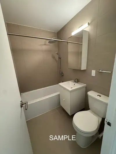 Newly renovated two beds w/ ensuite wash dryer - ID 4581, View more