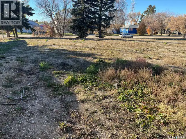 122 & 126 1st STREET NE Wadena, Saskatchewan in Land for Sale in Saskatoon - Image 3