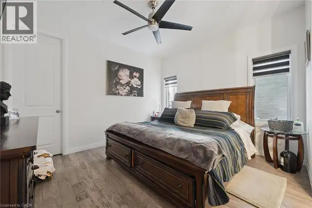 972 STONECLIFFE Walk Unit# 18 Kitchener, Ontario in Houses for Sale in Kitchener / Waterloo - Image 22