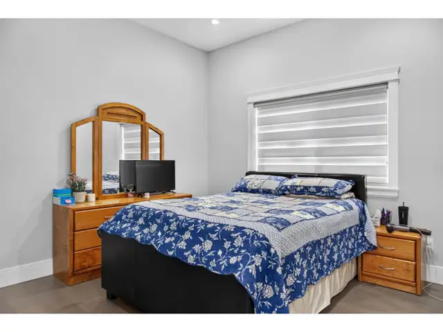 11890 GILMOUR CRESCENT Delta, British Columbia in Houses for Sale in Delta/Surrey/Langley - Image 13