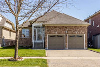 15 Harkness Dr