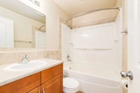 Amenities: Near UofA • Balconies • Spacious Rooms Suite & Building: One-bedroom and two-bedroom suit... (image 5)