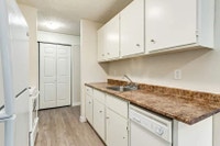 Amenities: Air Conditioning Available • Playground • Balconies Suite & Building: Spacious one-bedroo... (image 3)