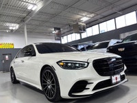 **MONTH-END SPECIAL!** - - > | NO LUXURY TAX | < - - FEATURING : AMG PACKAGE, 4MATIC AWD, 3D DRIVER... (image 1)