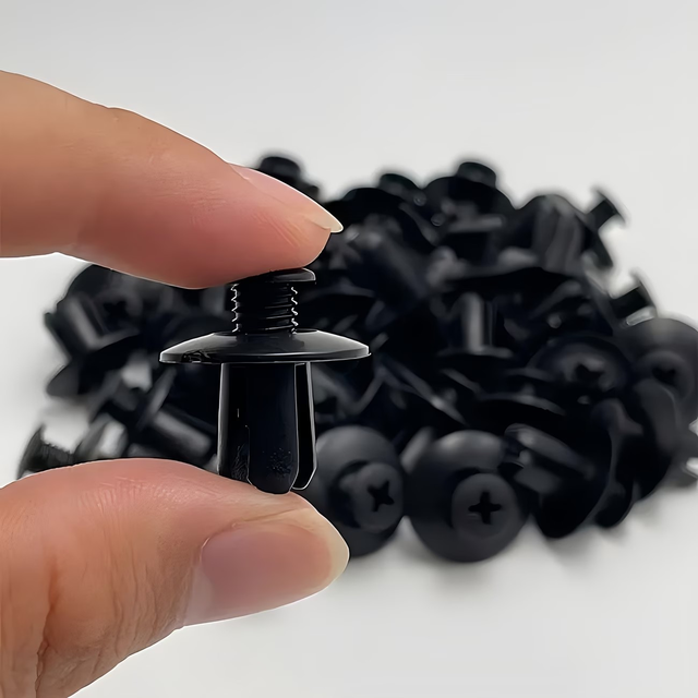 Durable Plastic Rivets Fasteners 8mm in Hand Tools in Mississauga / Peel Region - Image 6