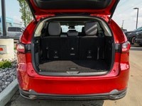 7 Passenger | Power Sunroof | Heated Leather Bucket Seats | Power Adjustable Heated Mirrors | Adapti... (image 8)