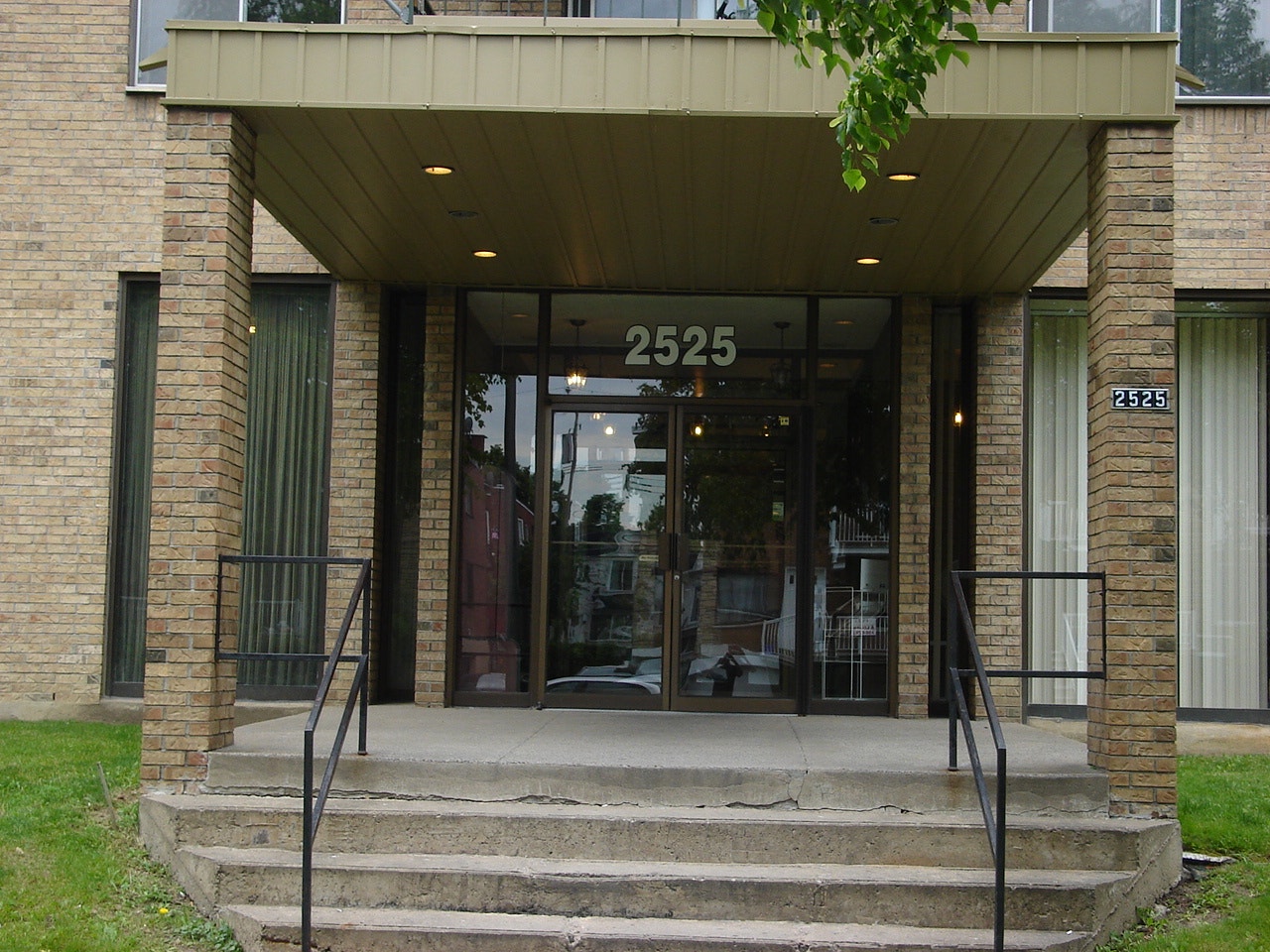 2525 Modugno — photo 3