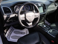 SAFETY INCLUDED ACCIDENT FREE 16 SERVICE RECORDS LOCAL ONTARIO CAR Very Clean Chrysler 300 Touring A... (image 7)