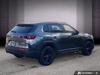 Le Mazda CX-50 GS-L 2023 est un VUS compact au positionnement bien équilibré : il embarque un moteur... (image 6)