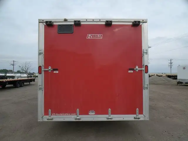 2019 FACTORY OUTLET TRAILERS 28ft Enclosed Cargo Trailer in Cargo & Utility Trailers in Edmonton - Image 17