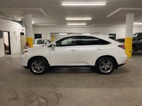 See Dealer Website for Details. Engine: V6 Cylinder Engine (image 7)