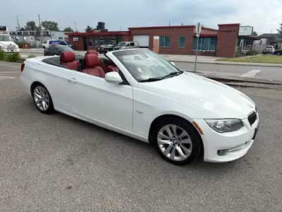 CERTIFIED ..CARFAX VERIFIED MINOR $ 1100 CLAIM JUNE 2013 AUTO , 3.0 6 CYL..EXCELLENT CONDITION PREMI...
