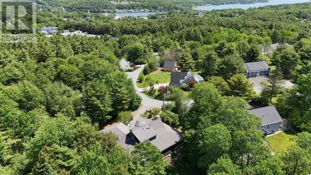 122 Hawthorn Road Mahone Bay, Nova Scotia62864391017858121