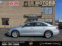 No accident Ontario vehicle with Lot of Options! Call (905) 791-3300 - Black Leather/ Leatherette in... (image 4)