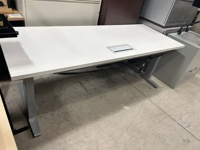 Herman Miller Renew™ Sit-to-Stand Rectangular Table-Call us now!62863735459457121