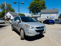 2012 Hyundai Tucson Year: 2012 Make: Hyundai Model: Tucson Mileage:226,978 Km Transmission: Automati... (image 1)