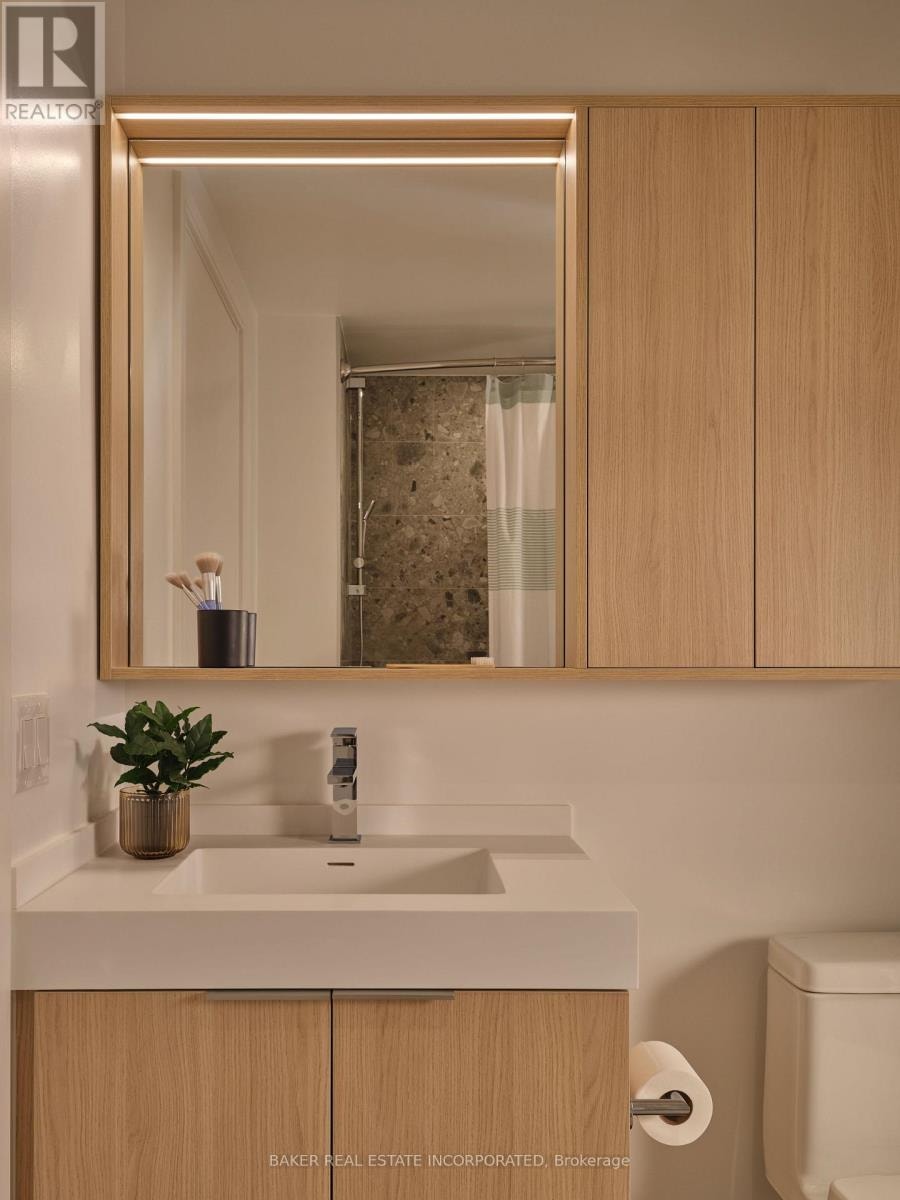 723 - 432 CHERRY STREET Toronto (Waterfront Communities), Ontari 3