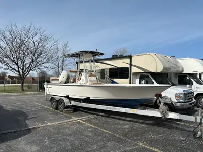 2016 Sea Born FX24 – Includes Tandem-Axle Aluminum Trailer 250 HP Suzuki Engine – Only 230 Hours! Sp...