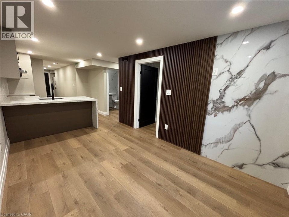 73 MARY Street Unit# 1B Brantford, Ontario 5