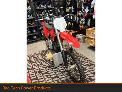 2024 Stark Future Stark Varg 80HP Foot Brake MX19 Introducing the 2024 Stark Varg 80HP Foot Brake MX...