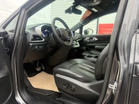 At Kings Honda you will experience an outstanding car buying experience. We make every effort to exc... (image 8)