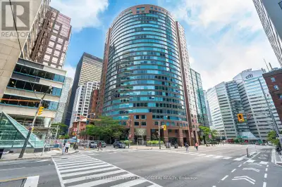 2106 - 33 UNIVERSITY AVENUE Toronto (Bay Street Corridor), Ontar