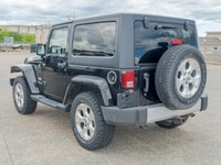 KBB.com Best Resale Value Awards. This Jeep Wrangler has a trusty Gas V6 3.6L/220 engine powering th... (image 2)