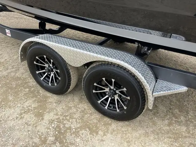 2025 Yamaha Boats 222XE - ADIOS TO SUMMER SALE! in Powerboats & Motorboats in Saskatoon - Image 9