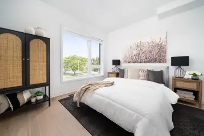 Maison de ville a louer-Townhouse for rent LaSalle MTL-Univert, View more