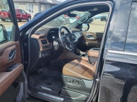 6.2L V8 | HEATED & COOLED FRONT BUCKET SEATS | HEATED REAR SEATS | HEATED STEERING WHEEL | 360 CAMER... (image 8)