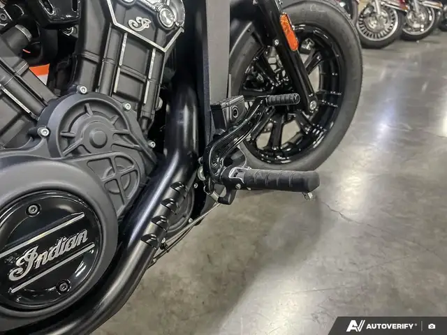 2022 Indian Motorcycle Scout(R) Bobber ABS Black Metallic in Street, Cruisers & Choppers in Calgary - Image 12
