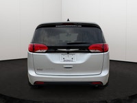 This 2026 CHRYSLER VOYAGER LX has the following options Caprice Leatherette Bucket Seats, Remote Sta... (image 5)