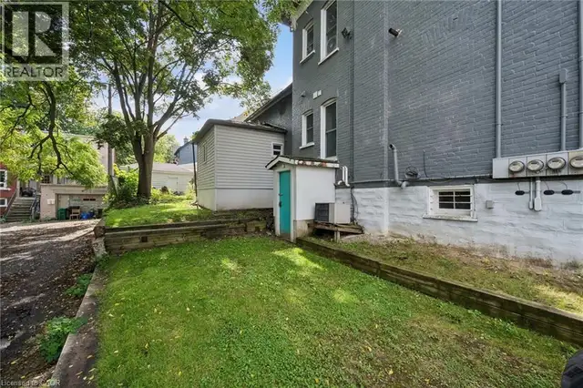 114 CHURCH Street Waterloo, Ontario in Houses for Sale in Kitchener / Waterloo - Image 11