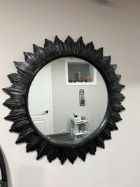 Round Black and Silver Mirror (Solid)