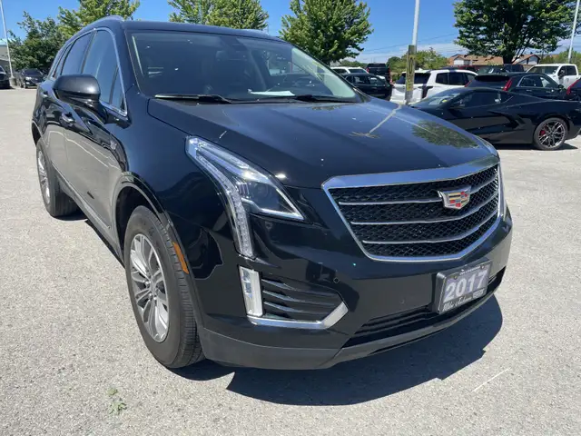 2017 Cadillac XT5 Luxury AWD586467657458001924