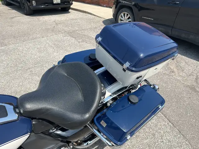 2012 Harley-Davidson Electra Glide ~ ELECTRA GLIDE ~ POLICE ~ 10 in Sport Touring in City of Toronto - Image 20